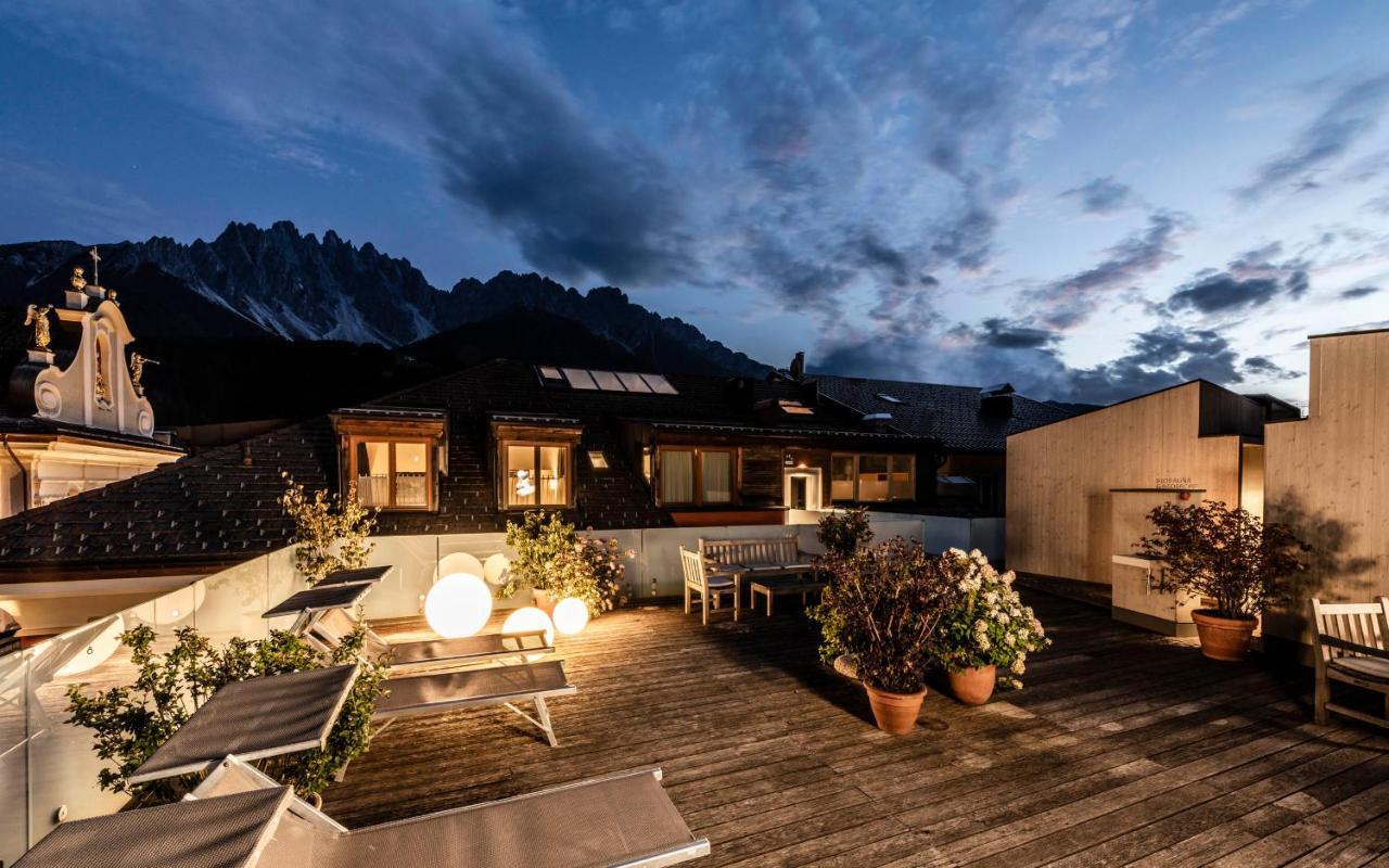 Boutique & Gourmet Hotel Orso Grigio Innichen Exterior foto